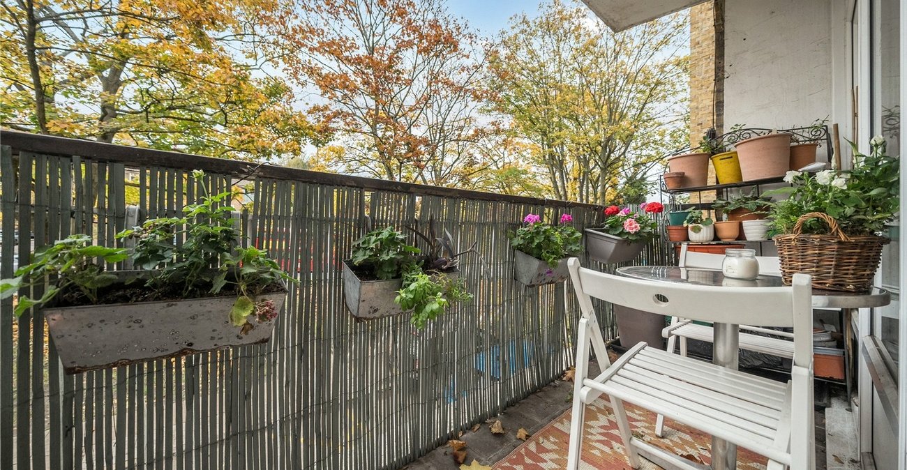 1 bedroom property for sale in London | Robinson Jackson