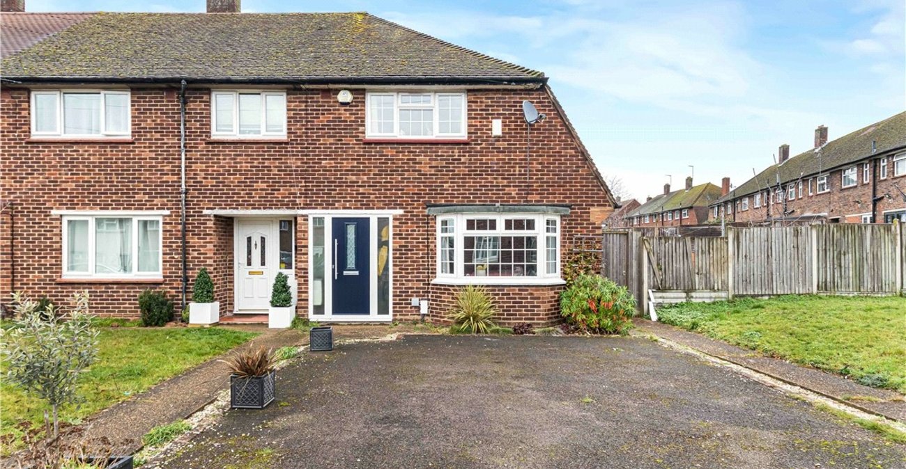 2 bedroom house for sale in St Mary Cray | Robinson Jackson