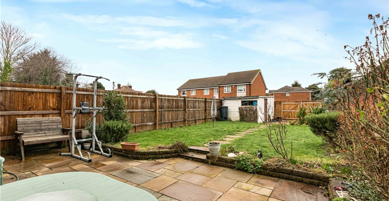 2 bedroom house for sale in St Mary Cray | Robinson Jackson