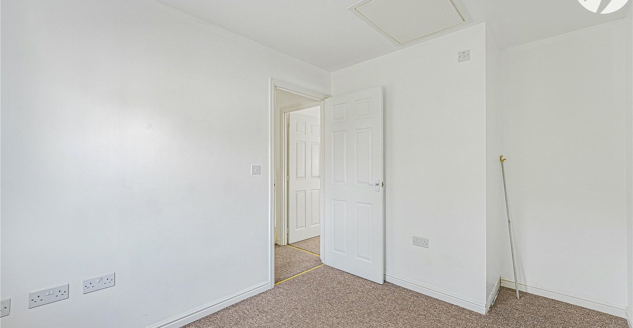 2 bedroom house for sale in Dartford | Robinson Jackson