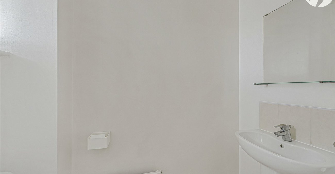 2 bedroom house for sale in Dartford | Robinson Jackson