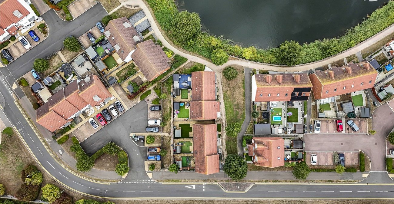 2 bedroom house for sale in Dartford | Robinson Jackson