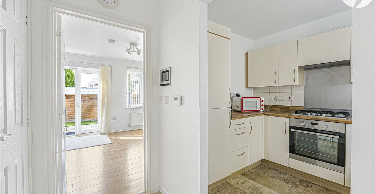 2 bedroom house for sale in Dartford | Robinson Jackson