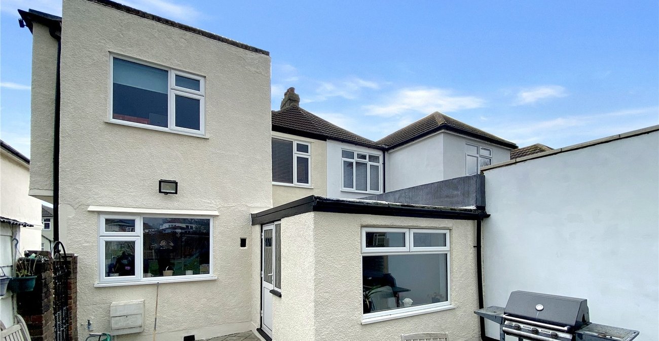 5 bedroom house for sale in Sidcup | Robinson Jackson