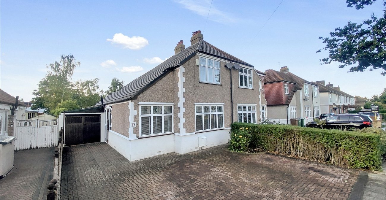 3 bedroom house for sale in Sidcup | Robinson Jackson