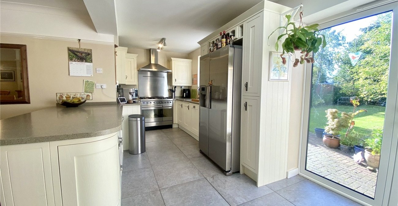 3 bedroom house for sale in Sidcup | Robinson Jackson