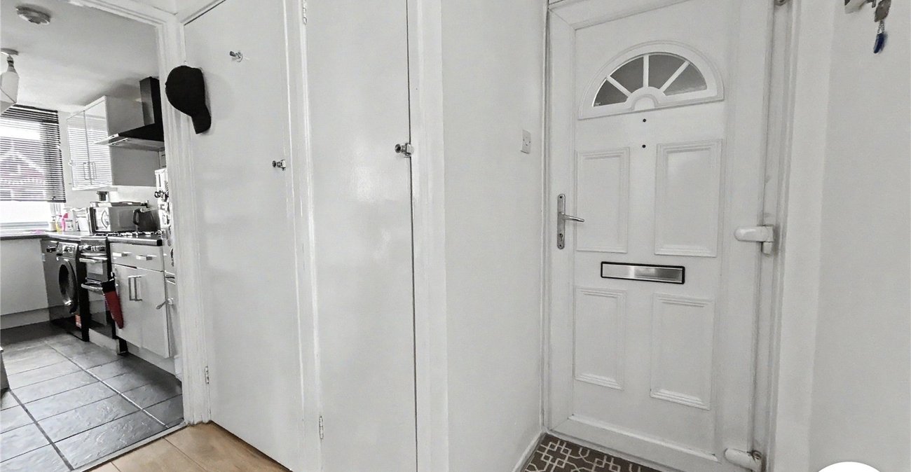 1 bedroom property for sale in Main Road | Robinson Jackson