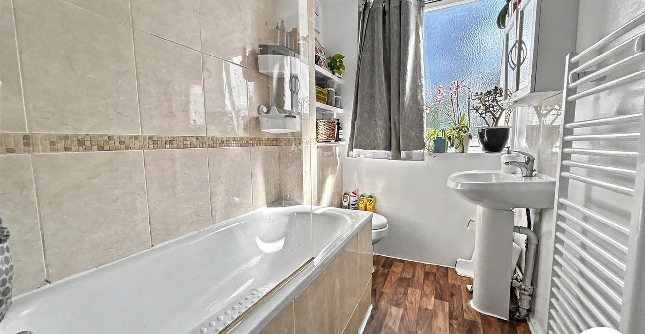 1 bedroom property for sale in Main Road | Robinson Jackson