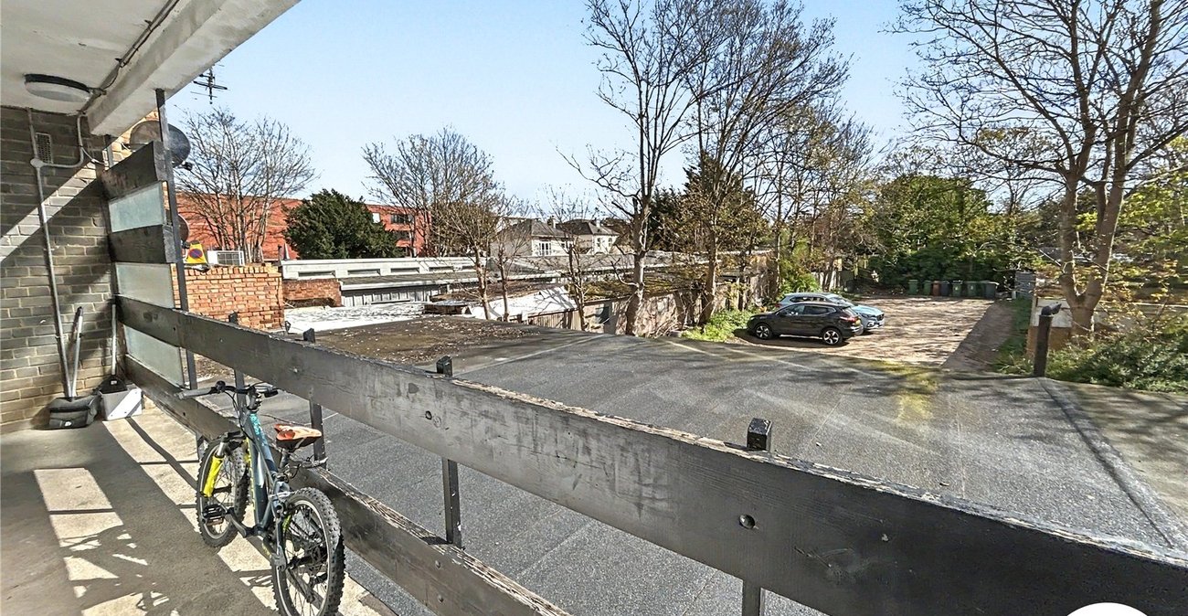 1 bedroom property for sale in Main Road | Robinson Jackson