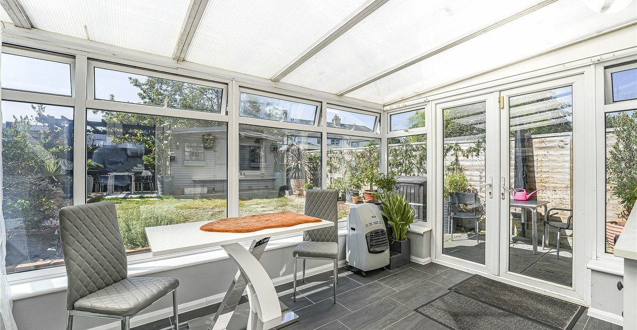 3 bedroom house for sale in Dartford | Robinson Jackson