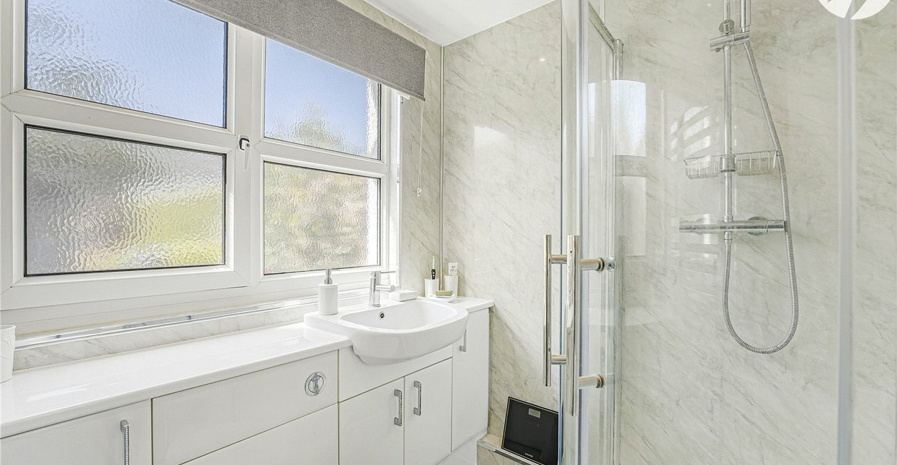 3 bedroom house for sale in Dartford | Robinson Jackson