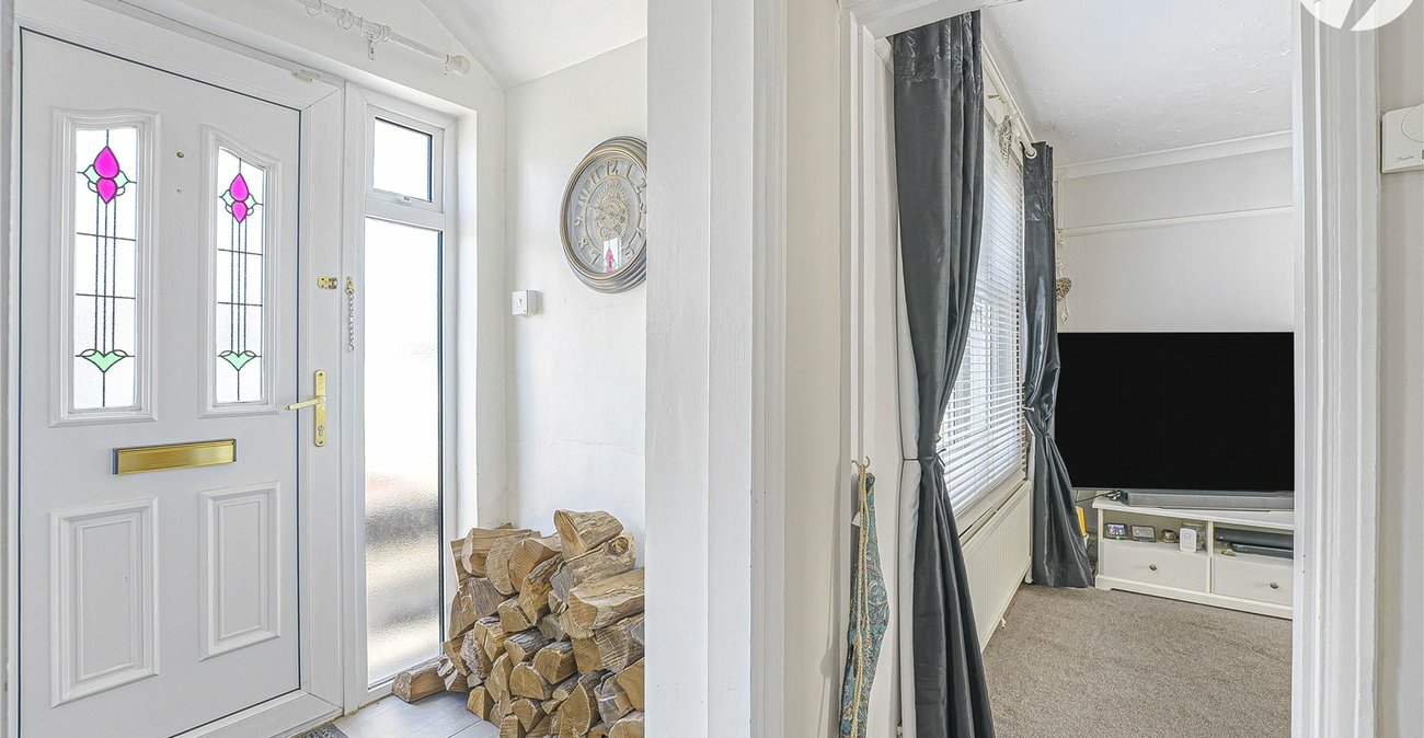 3 bedroom house for sale in Dartford | Robinson Jackson