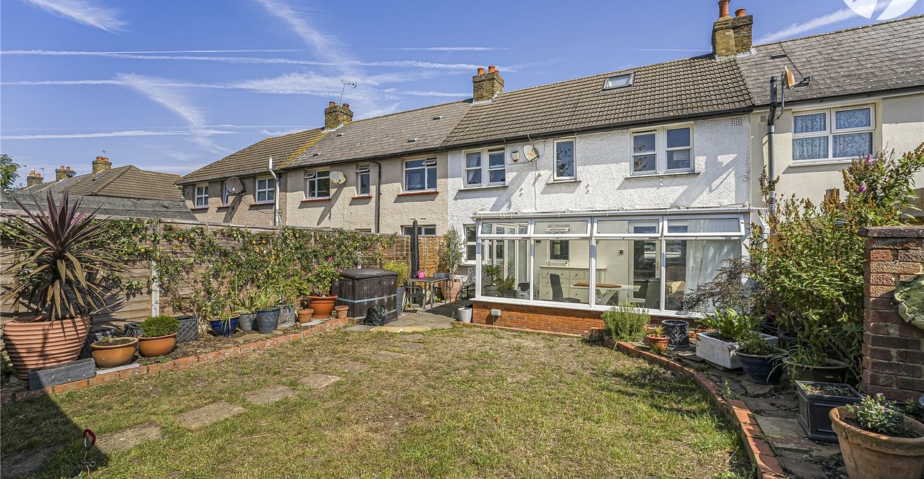 3 bedroom house for sale in Dartford | Robinson Jackson