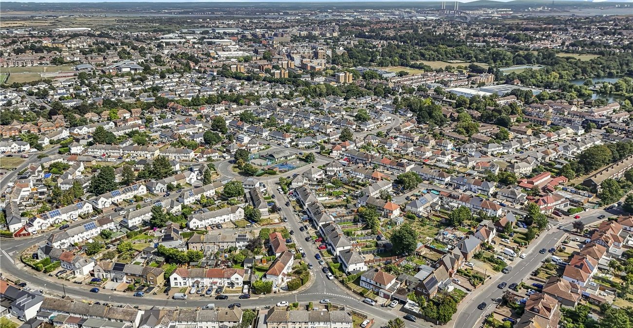 3 bedroom house for sale in Dartford | Robinson Jackson