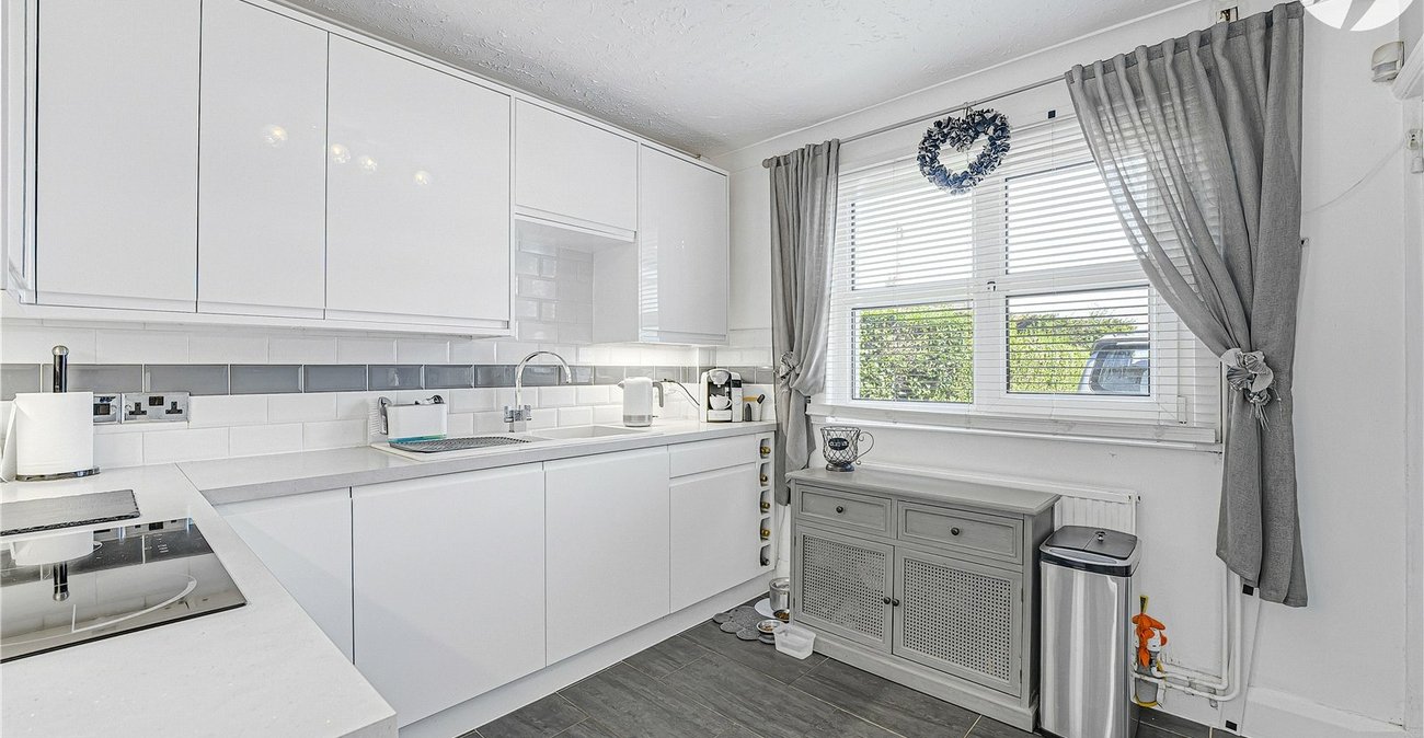 3 bedroom house for sale in Dartford | Robinson Jackson