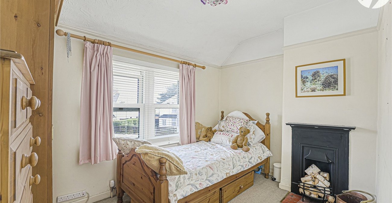 3 bedroom house for sale in Dartford | Robinson Jackson