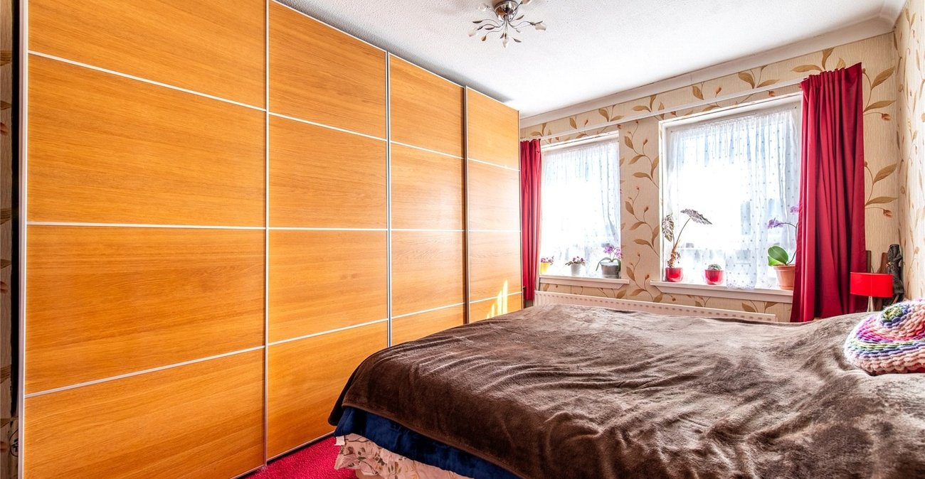 3 bedroom house for sale in Gravesend | Robinson Michael & Jackson