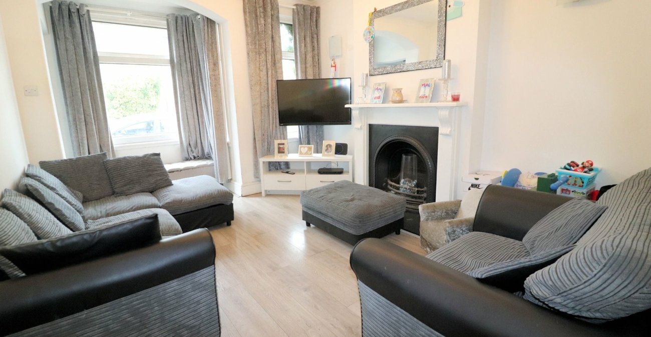 3 bedroom house for sale in Slade Green | Robinson Jackson