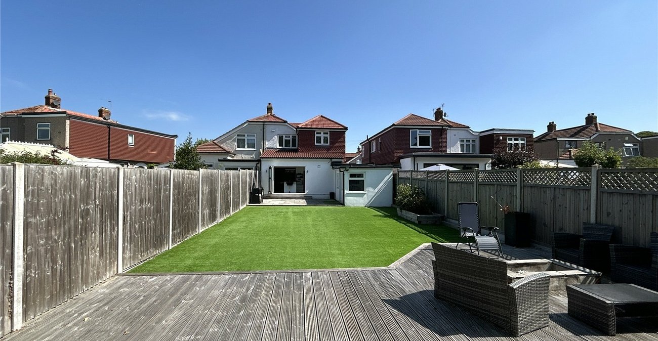 4 bedroom house for sale in Sidcup | Robinson Jackson