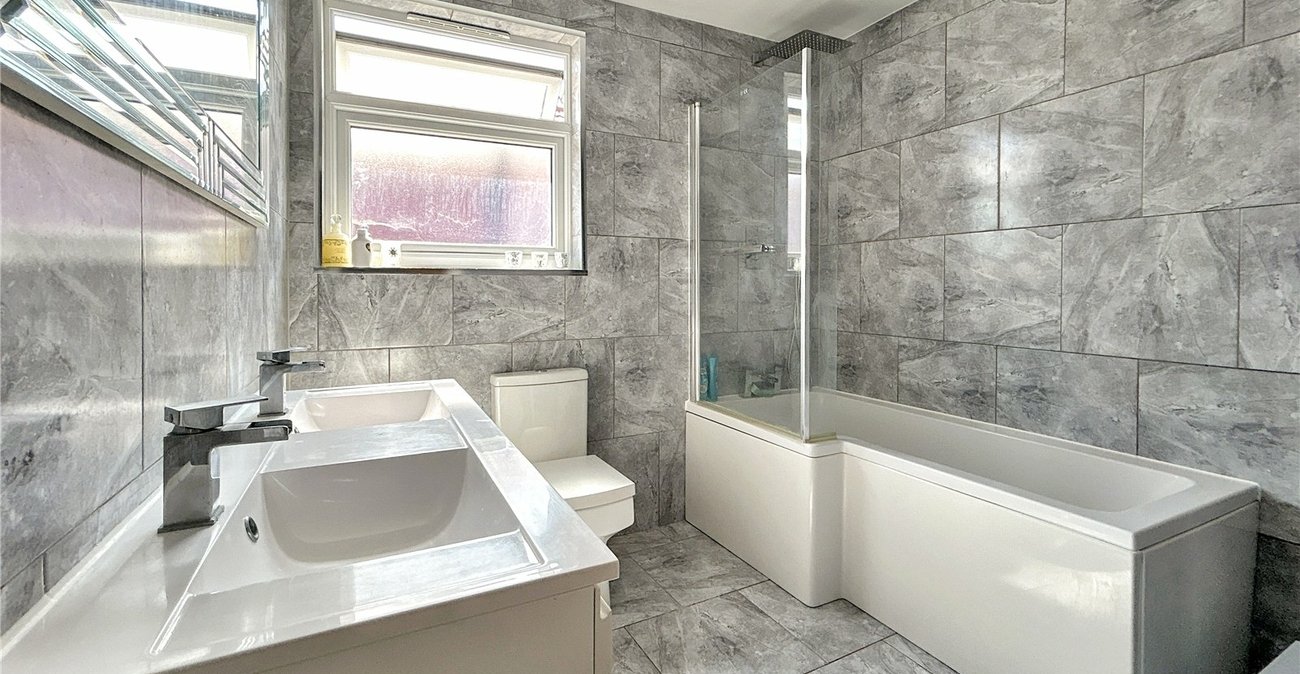 4 bedroom house for sale in Sidcup | Robinson Jackson