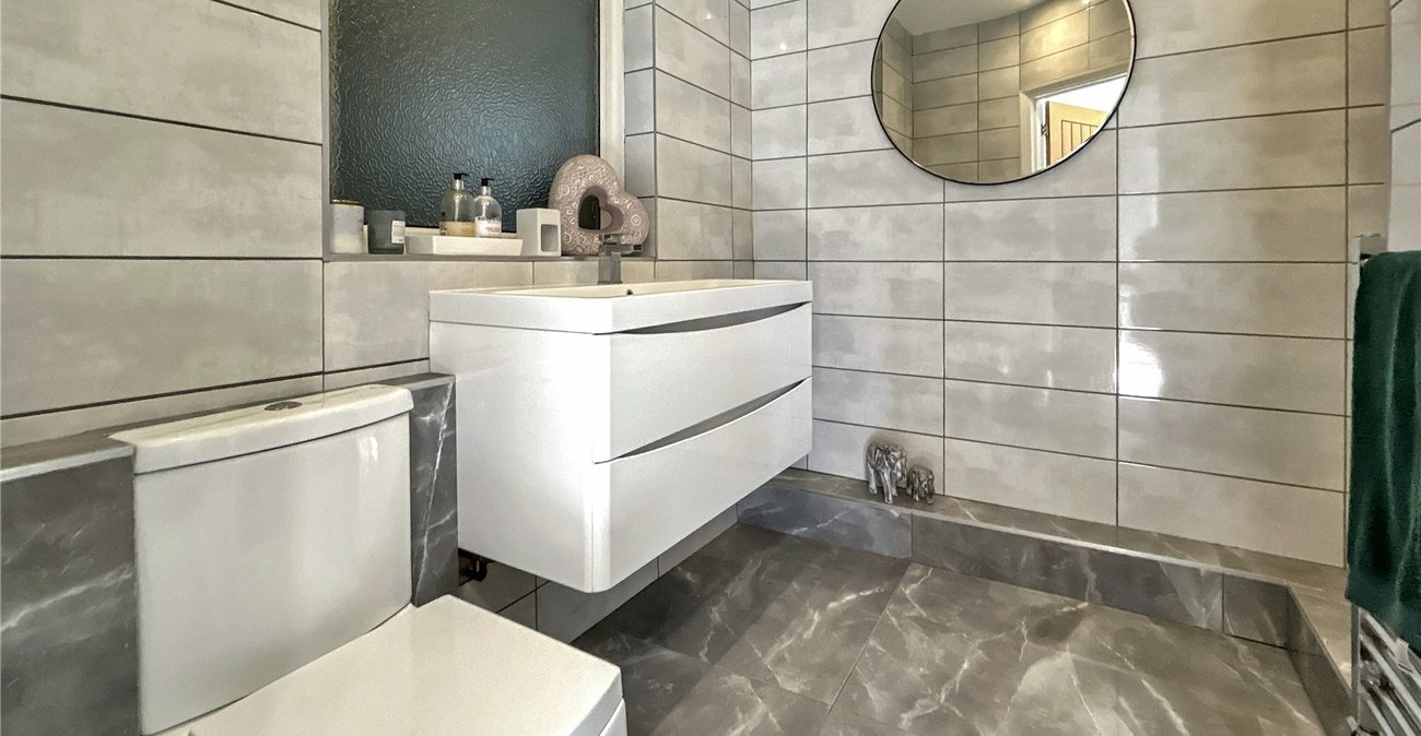 4 bedroom house for sale in Sidcup | Robinson Jackson