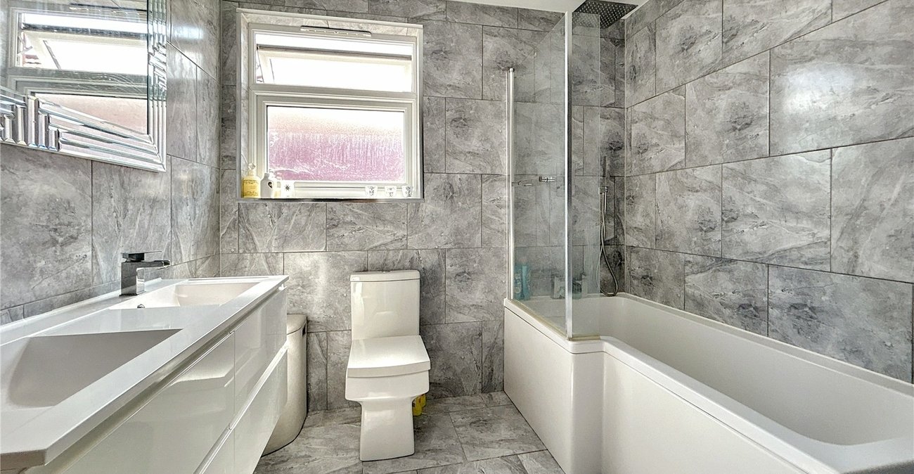 4 bedroom house for sale in Sidcup | Robinson Jackson