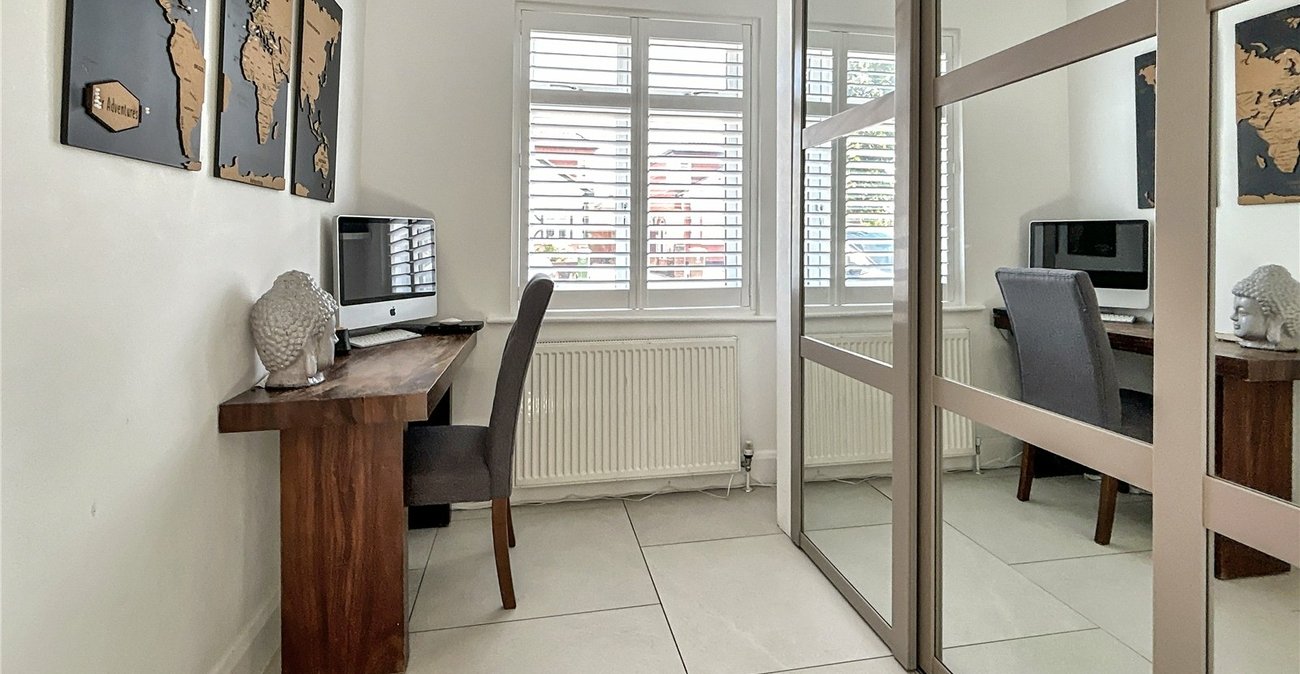 4 bedroom house for sale in Sidcup | Robinson Jackson