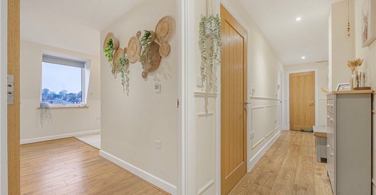 2 bedroom property for sale in Orpington | Robinson Jackson