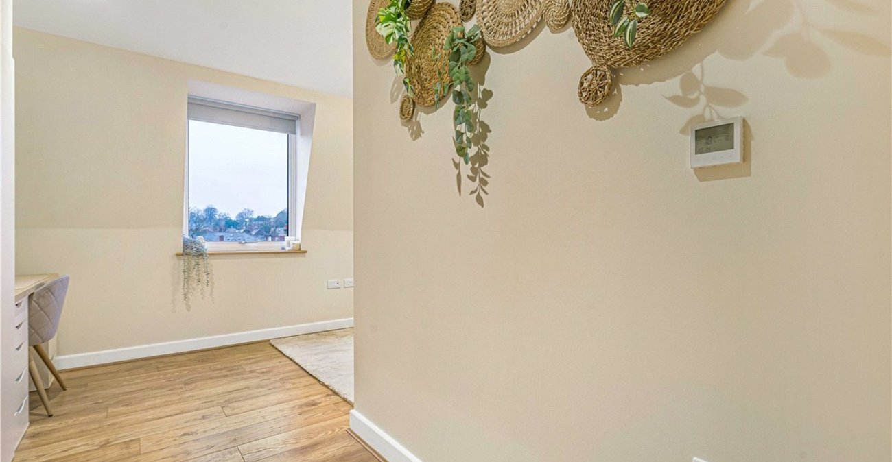 2 bedroom property for sale in Orpington | Robinson Jackson