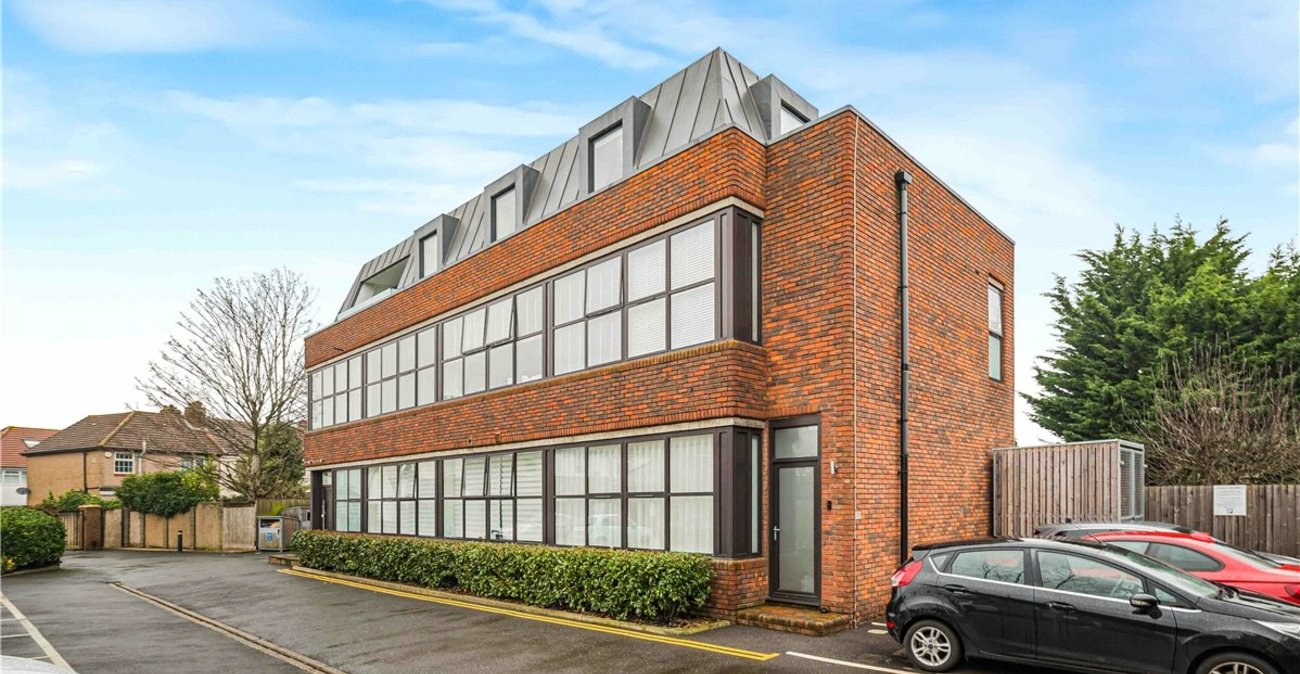 2 bedroom property for sale in Orpington | Robinson Jackson