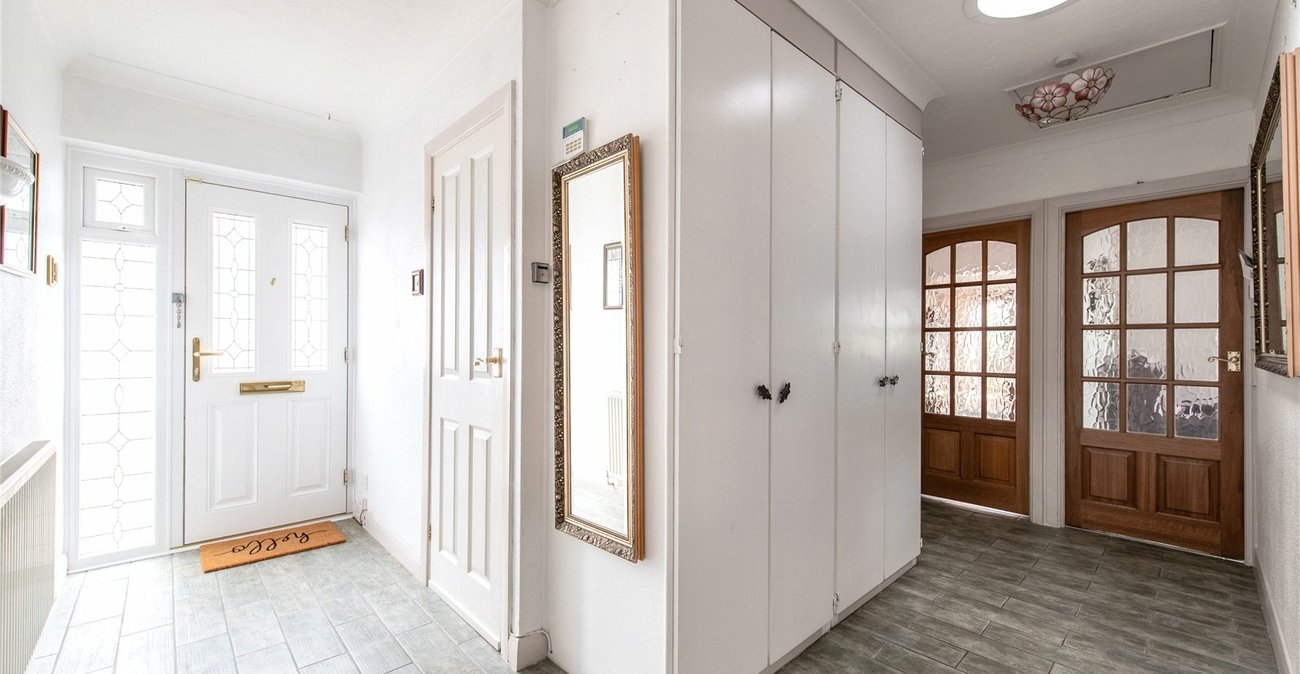 2 bedroom bungalow for sale in Gravesend | Robinson Michael & Jackson