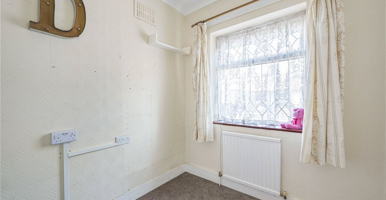 3 bedroom house for sale in Welling | Robinson Jackson