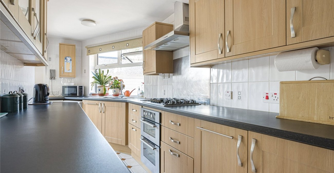 3 bedroom house for sale in Welling | Robinson Jackson