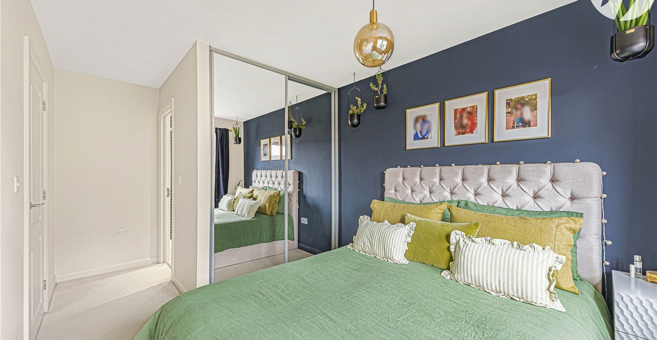 4 bedroom house for sale in Greenhithe | Robinson Jackson