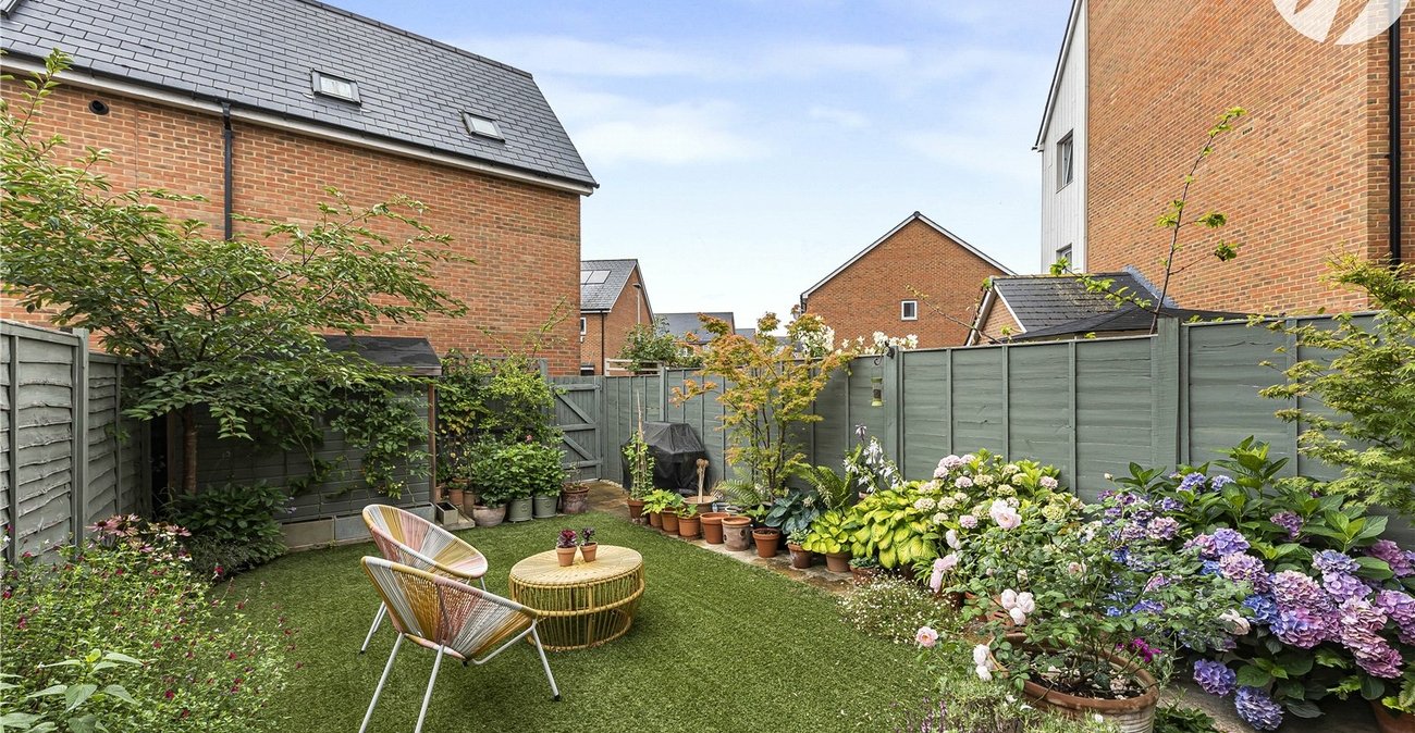 4 bedroom house for sale in Greenhithe | Robinson Jackson