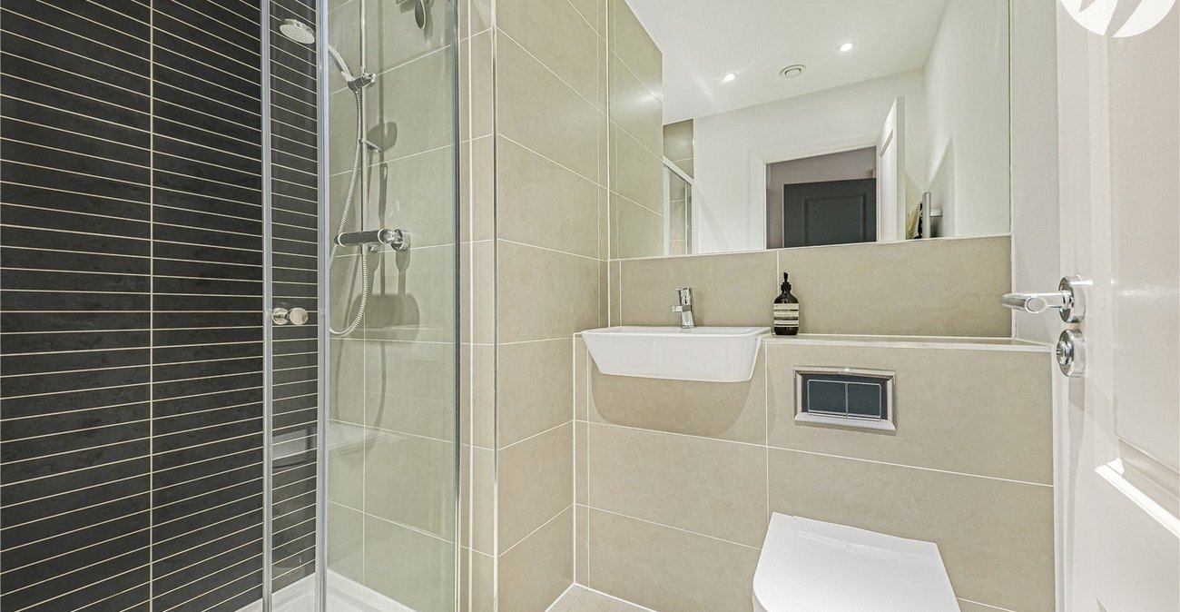 4 bedroom house for sale in Greenhithe | Robinson Jackson