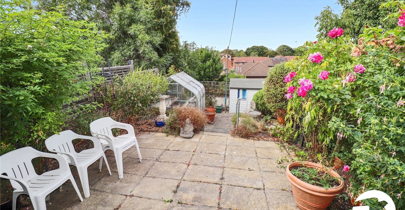 2 bedroom house for sale in Belvedere | Robinson Jackson