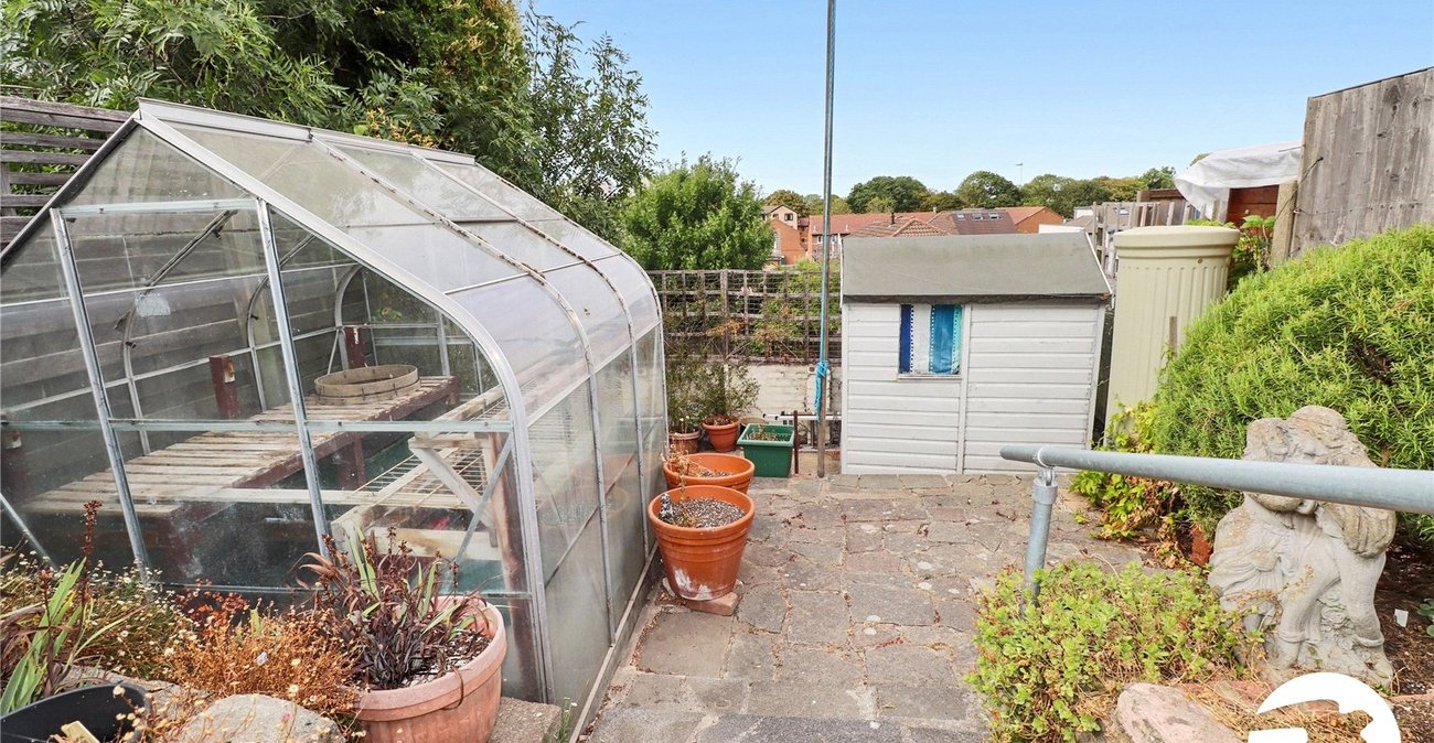 2 bedroom house for sale in Belvedere | Robinson Jackson