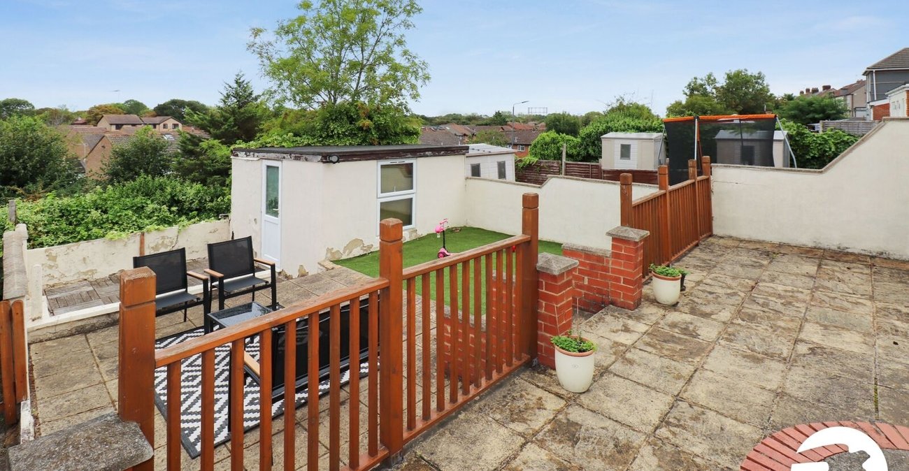 5 bedroom house for sale in Belvedere | Robinson Jackson