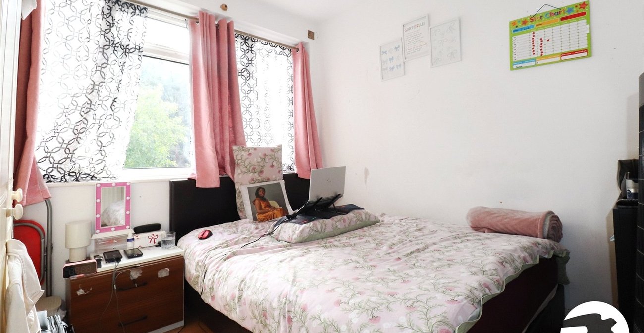 2 bedroom house for sale in Belvedere | Robinson Jackson