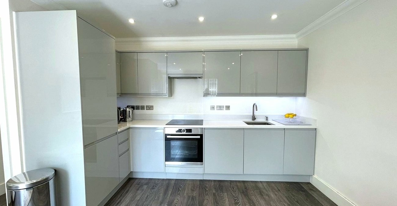 1 bedroom property for sale in London | Robinson Jackson