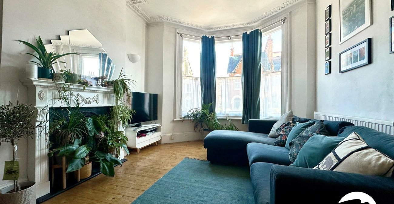 2 bedroom property for sale in Lewisham | Robinson Jackson