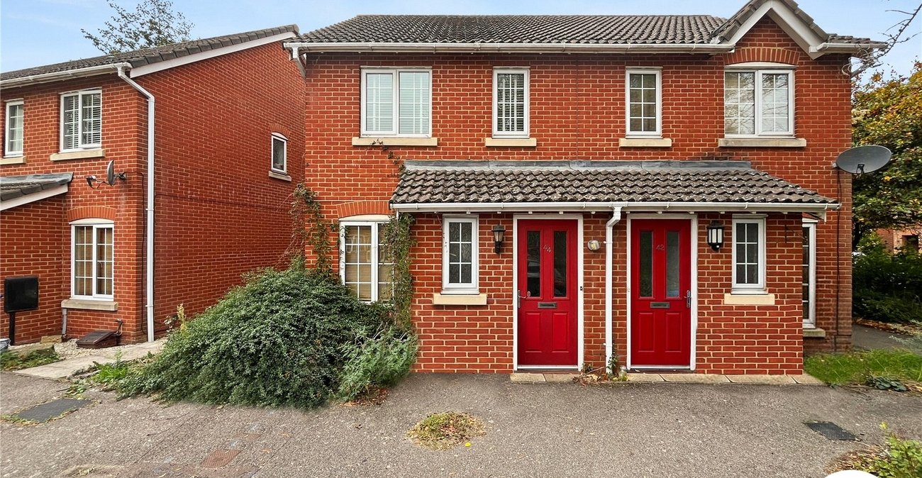 2 bedroom house for sale in Sittingbourne | Robinson Michael & Jackson