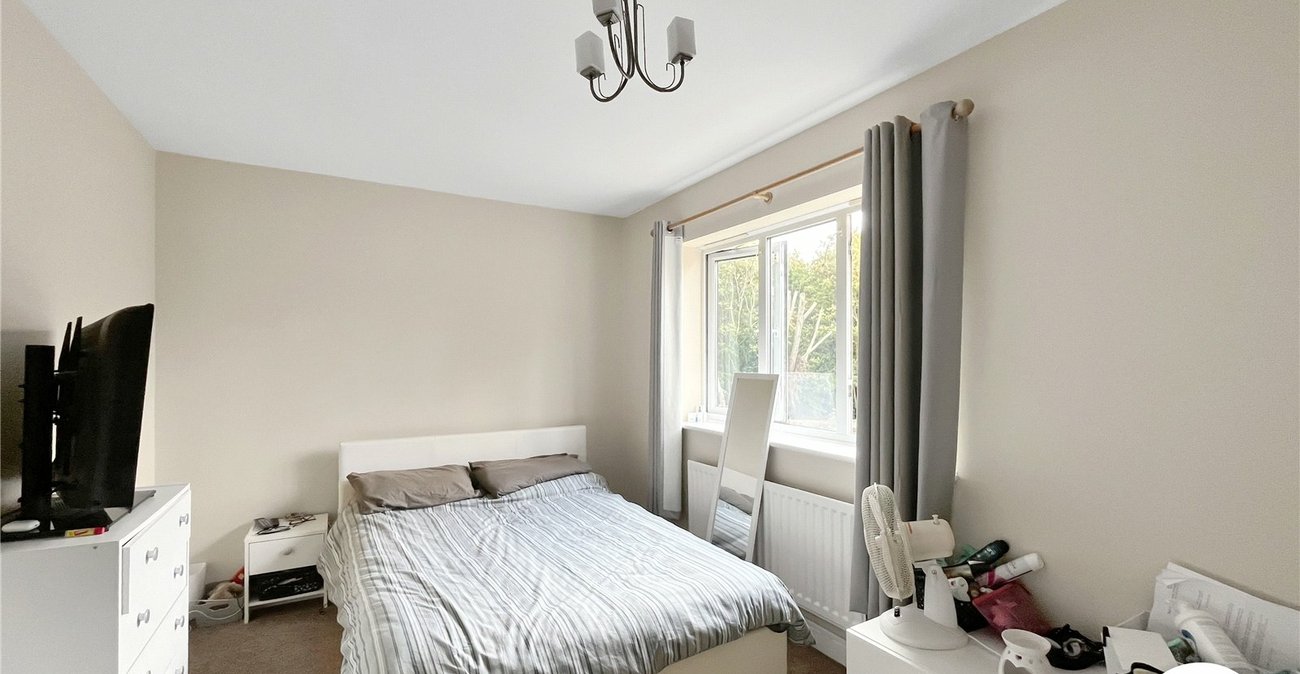2 bedroom house for sale in Sittingbourne | Robinson Michael & Jackson