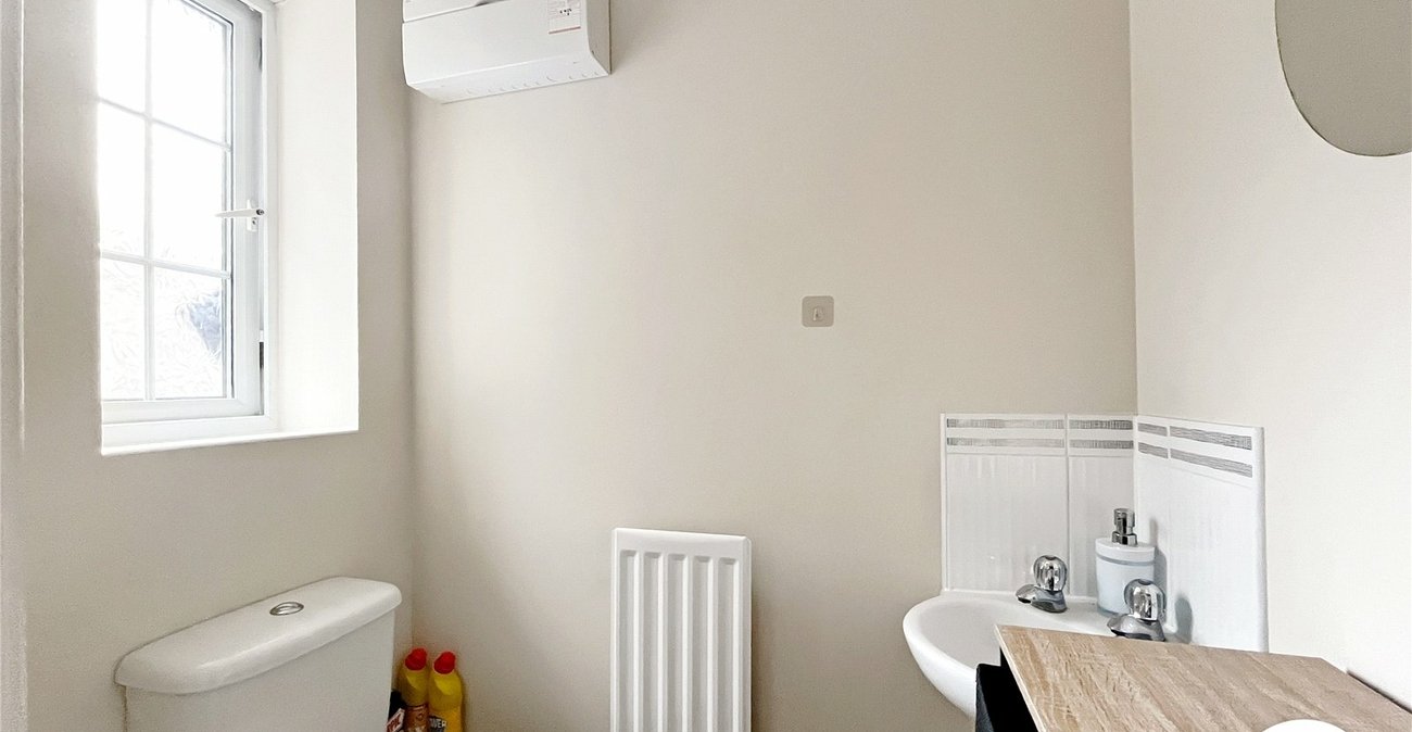 2 bedroom house for sale in Sittingbourne | Robinson Michael & Jackson