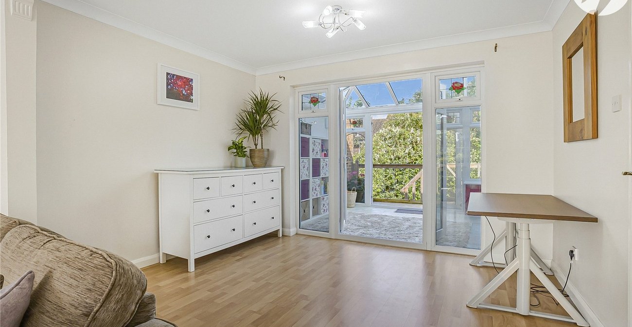 4 bedroom house for sale in Hextable | Robinson Jackson