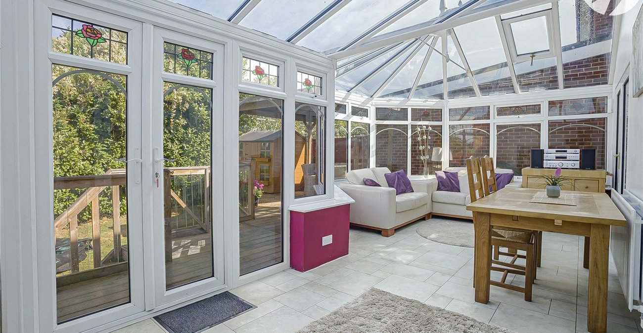 4 bedroom house for sale in Hextable | Robinson Jackson