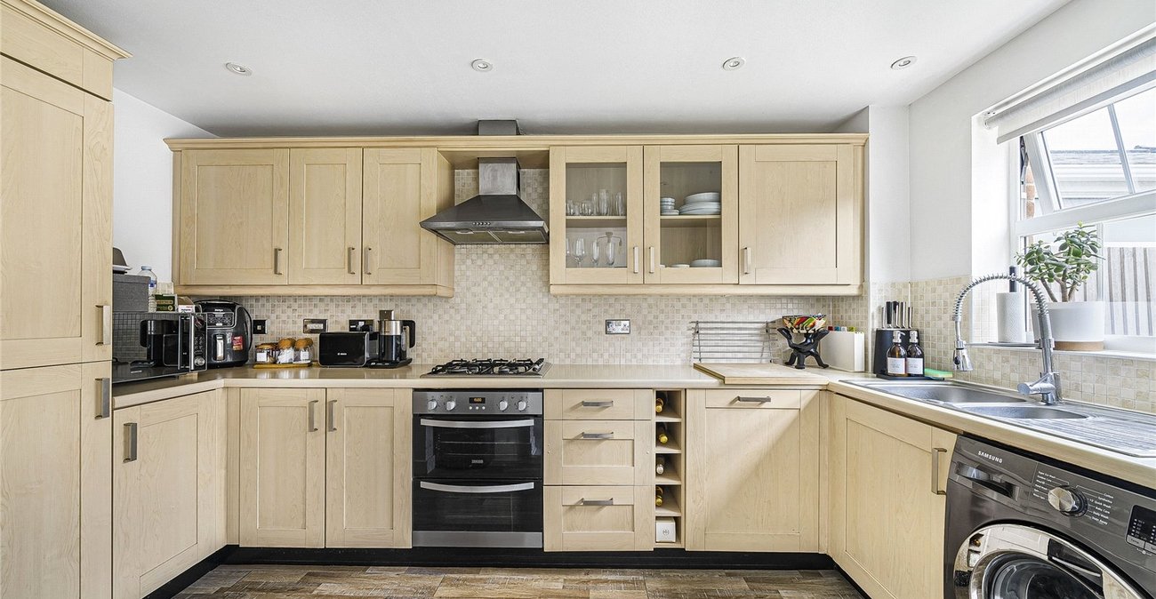 3 bedroom house for sale in Greenhithe | Robinson Jackson