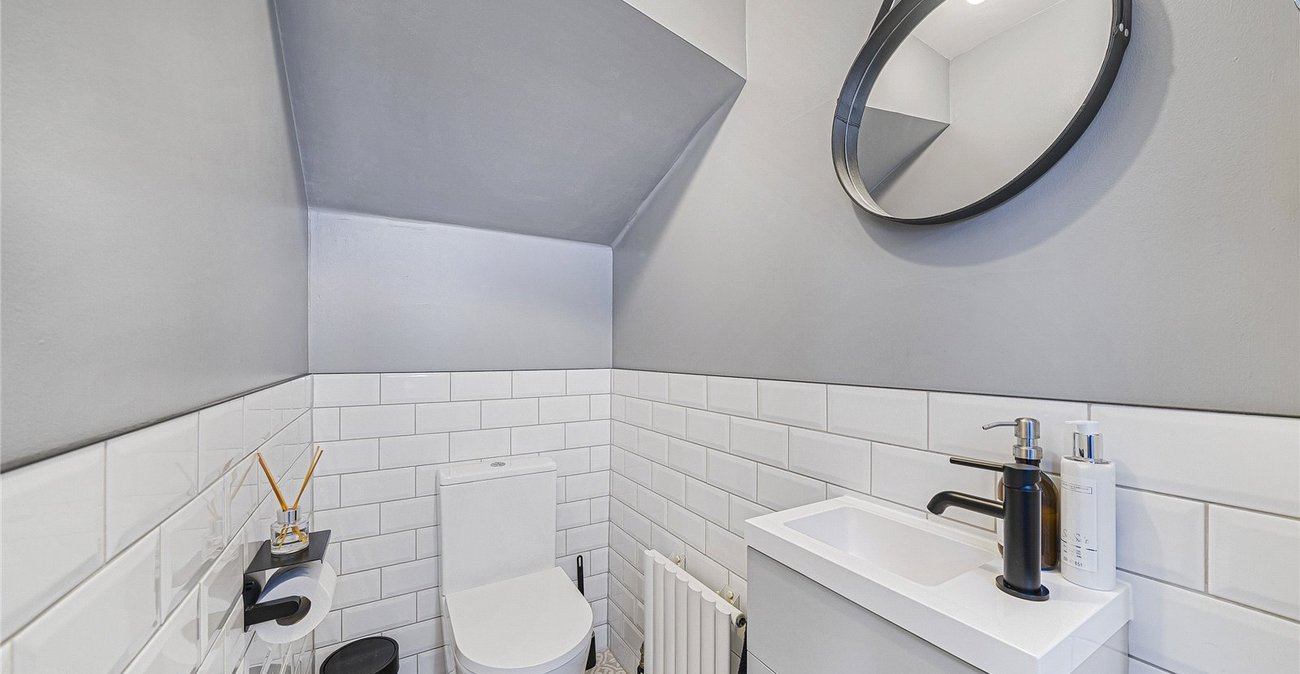 3 bedroom house for sale in Greenhithe | Robinson Jackson