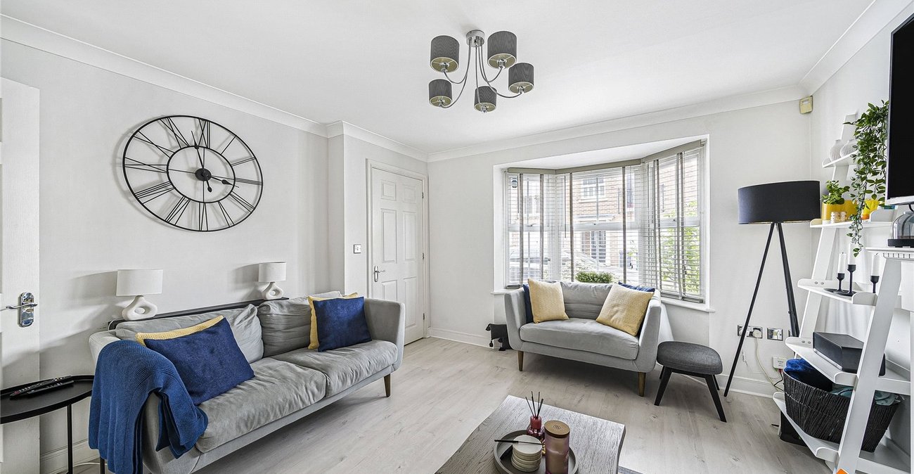 3 bedroom house for sale in Greenhithe | Robinson Jackson